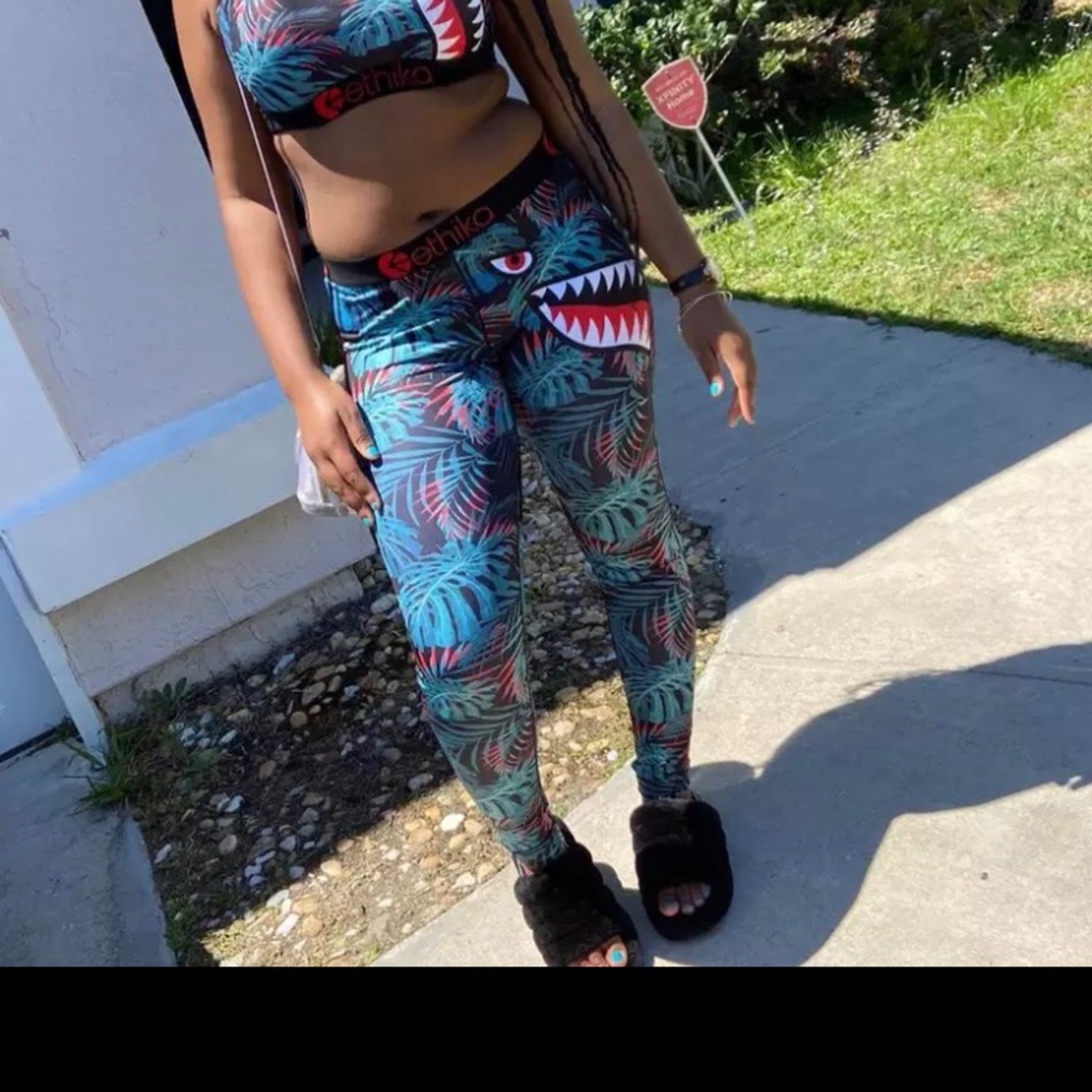 Ethika Two Piece Set - Picture 5 of 13